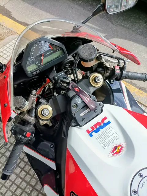 Honda CBR 1000RR: llave codificada